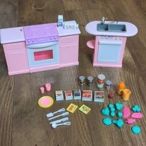 Barbie oven and dishwasher set